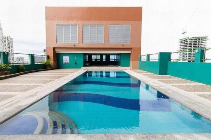 Manila Bay Front Delux Pearl Of The Orient Apartment Exterior photo